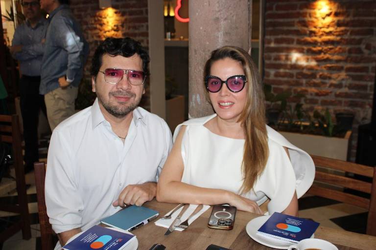 Participan empresarios en la charla ‘Competir con propósito’