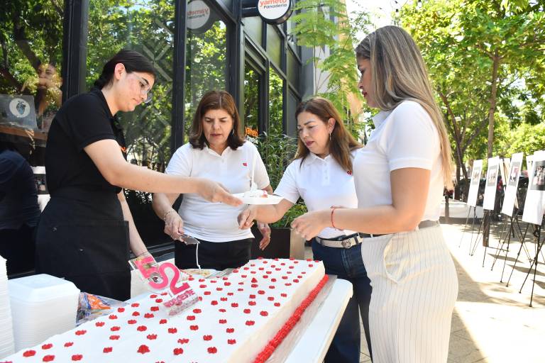 Agradece Grupo Noroeste a Dios por 52 años de existencia