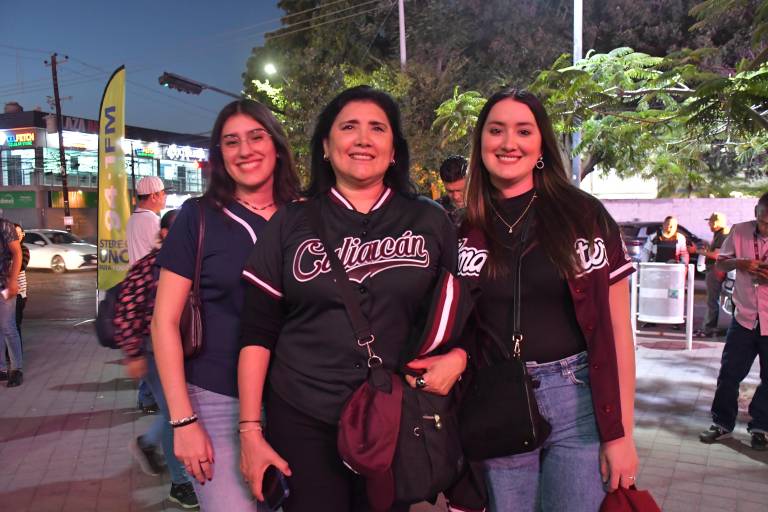 Vibran sinaloenses en el segundo encuentro entre Tomateros y Charros de Jalisco