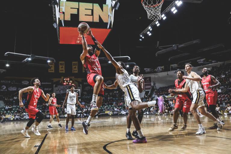 Venados Basketball no puede mantener la ventaja y cae en el primero de la serie ante Rayos