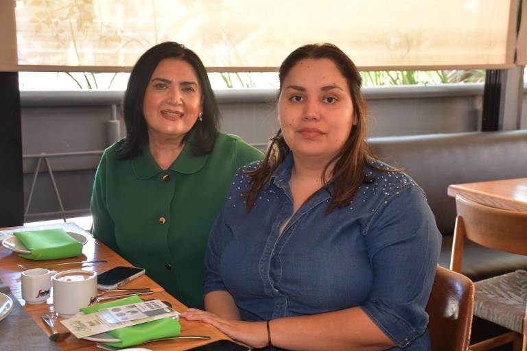 Disfrutan de un perfecto Matcha con el Chef Ignacio Osuna y Fernanda Peña