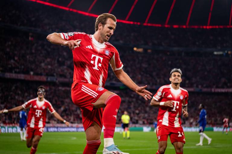 Harry Kane devuelve al Chelsea a la tierra, en triunfo del Bayern