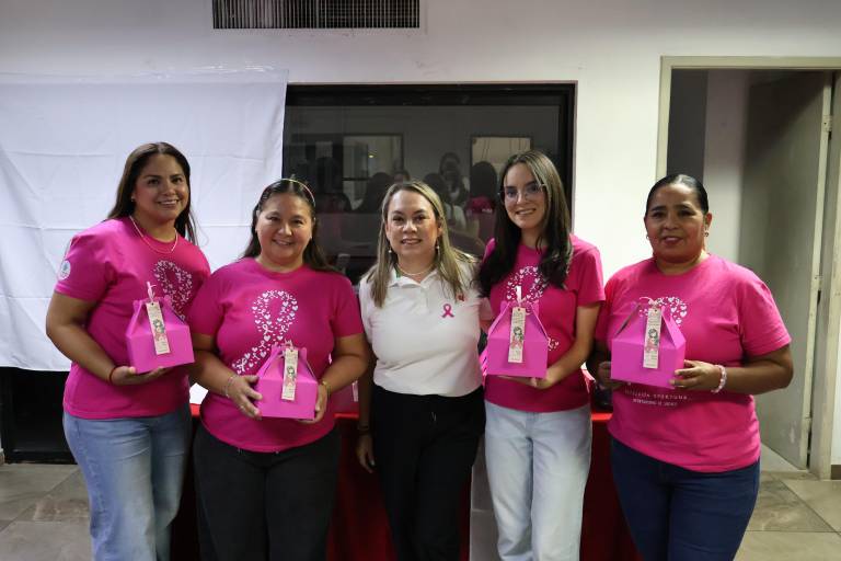 Noroeste Mazatlán se suma al Octubre Rosa con charla de prevención del cáncer de mama