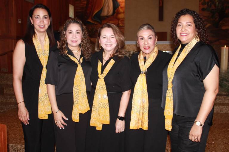 Celebra Anspac Culiacán una generación más de mujeres con deseos de superación