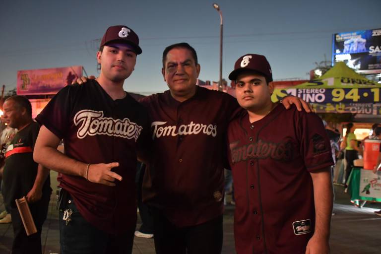 Vibran sinaloenses en el segundo encuentro entre Tomateros y Charros de Jalisco