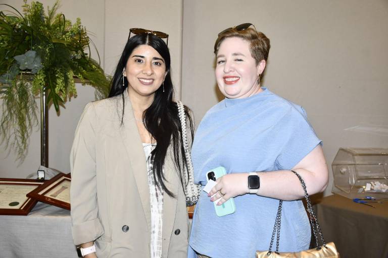 Reconoce trayectoria de sus docentes en el Día del Maestro