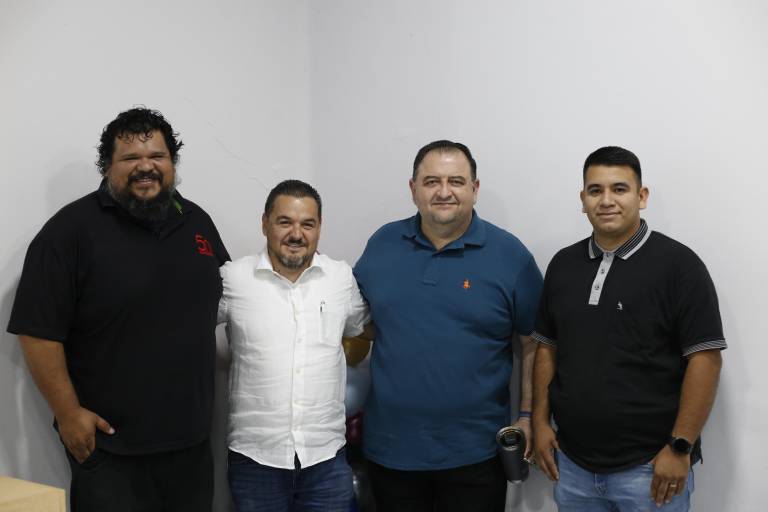 Celebran colaboradores de Noroeste ser papás