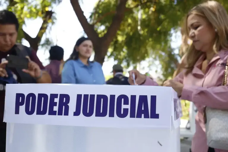 Sheinbaum llama a votar el 1 de junio en la elección judicial de México