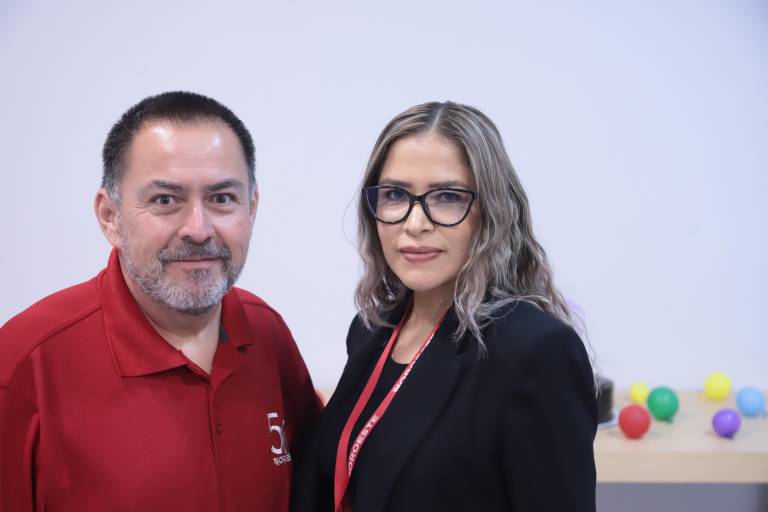 Celebra Noroeste a los cumpleañeros del mes