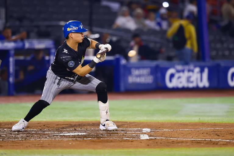 Yaquis arma regresiva en la novena y empata la serie en Zapopan