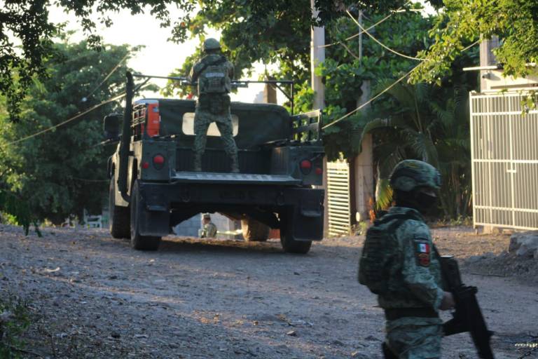 Un hombre fue asesinado a balazos dentro de un domicilio en Las Coloradas.