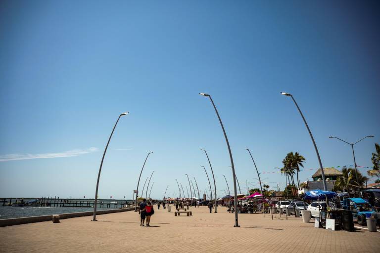 Sugiere asociación extender Malecón de Altata para mejorar condiciones para el turismo