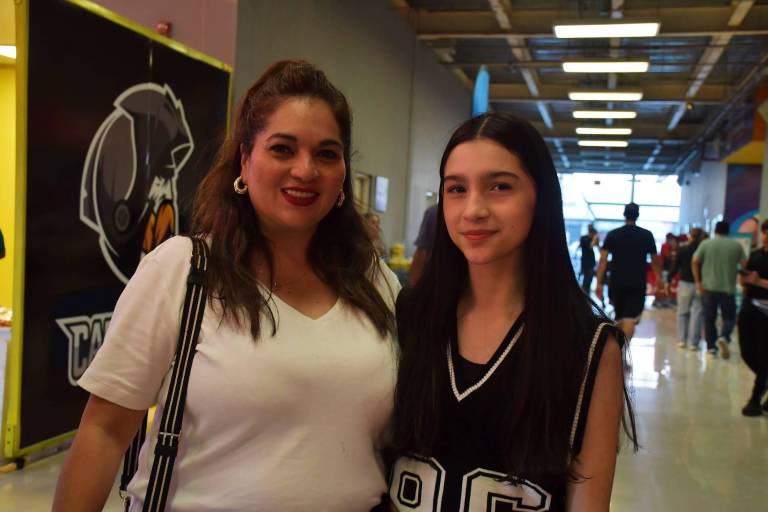 Disfrutan sinaloenses el inicio de la Cibacopa 2026