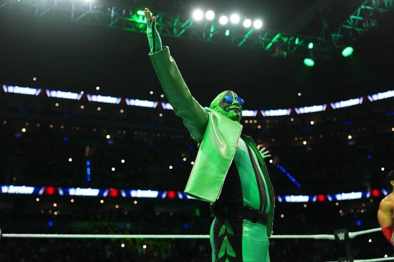 Culiacán pisa fuerte en WWE con Mr. Iguana