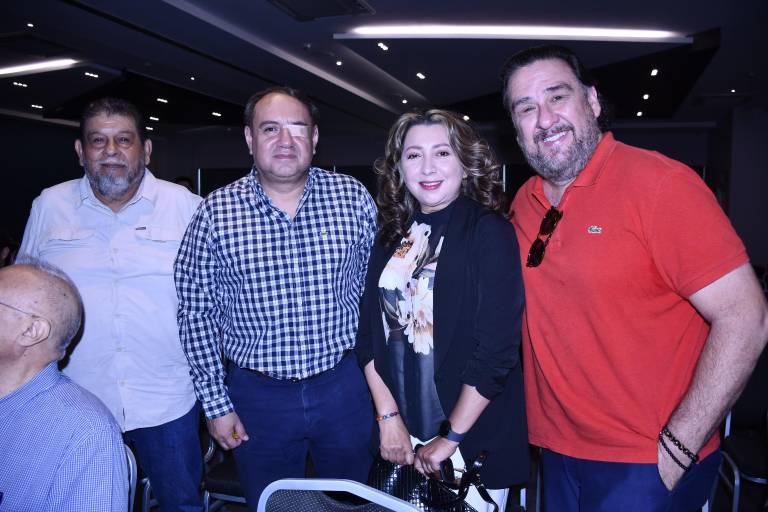 Conversan ciudadanos sobre el futuro de Sinaloa