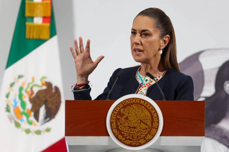 Congreso de Perú busca declarar persona non grata a Sheinbaum tras apoyar al expresidente Pedro Castillo