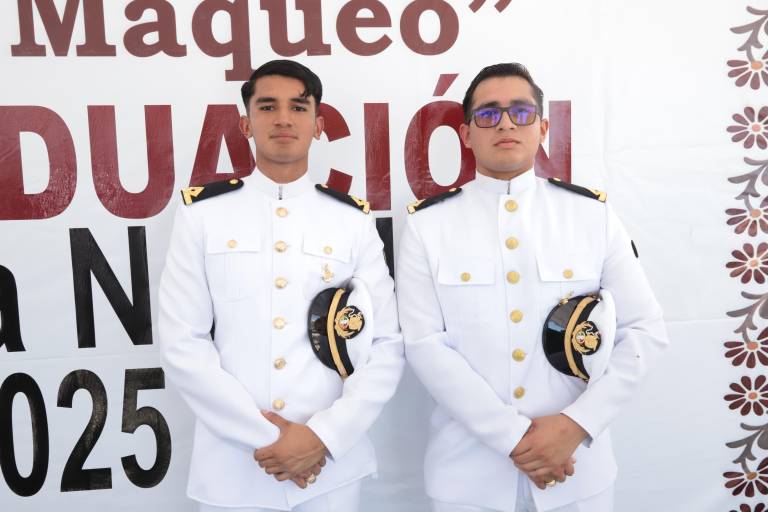 Zarpan ‘a buena mar’ nuevos oficiales de la Escuela Náutica Mercante