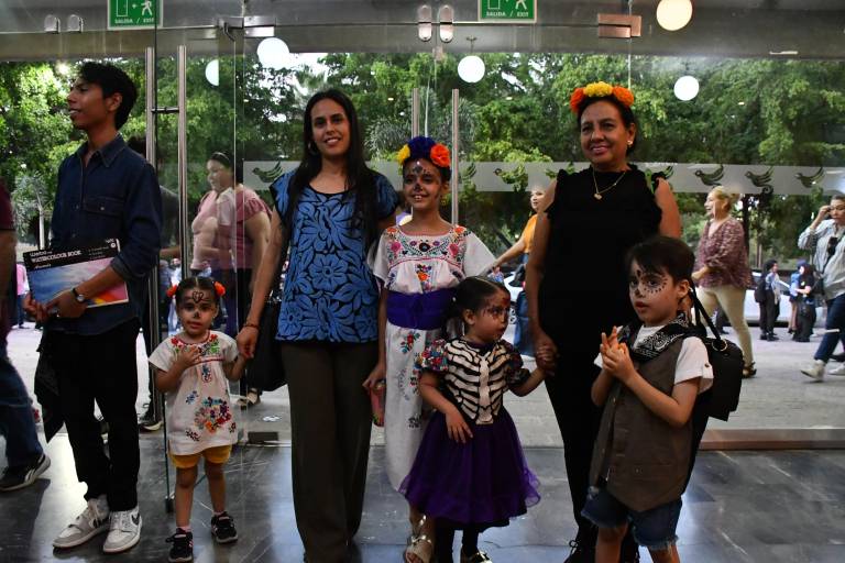 Dedica la OSSLA una sinfonía especial para la Catrina