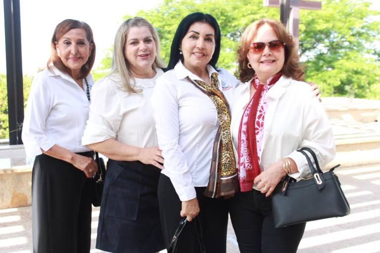 Celebra Anspac Culiacán una generación más de mujeres con deseos de superación