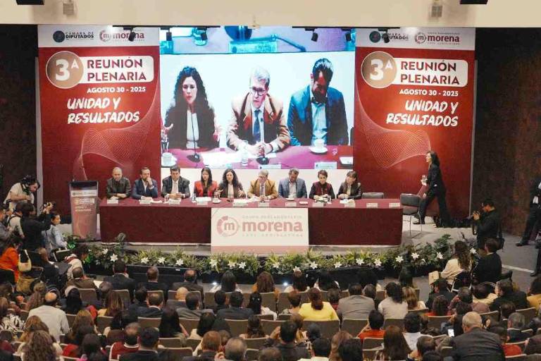 Luisa María Alcalde pide a diputados de Morena dejar lujos y ser más humildes