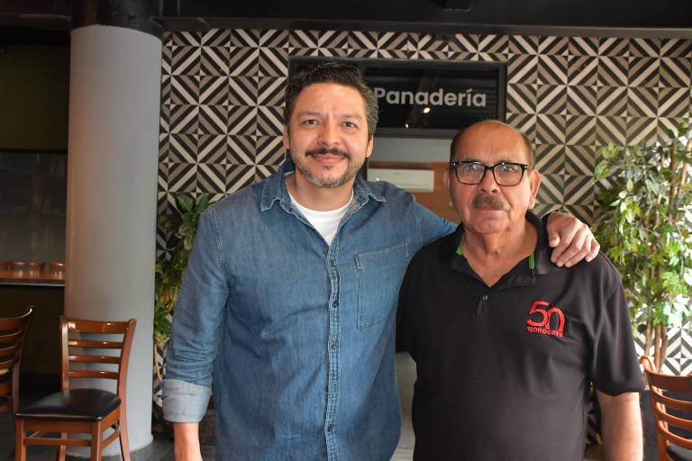 Realiza Noroeste el tradicional brindis de Año Nuevo