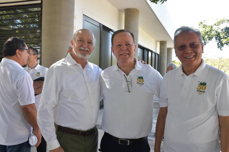 Celebra la generación 1972-1975 del Instituto Chapultepec, 50 años de su graduación