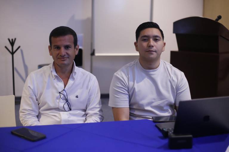 Comparte Gnozin Navarro las técnicas para lograr una venta elegante