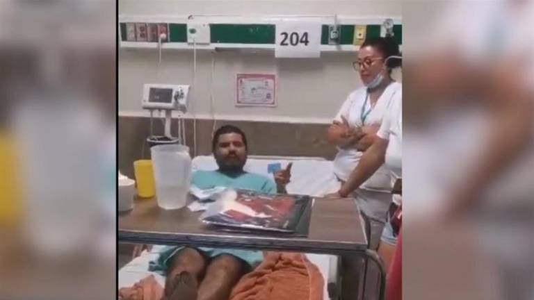 El camillero afirmó que él también era una víctima de la falla en el elevador y que el verdadero responsable tendría que ser detenido.