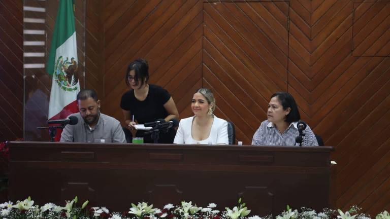 La Alcaldesa de Mazatlán Estrella Palacios Domínguez destacó que el Gabinete de Seguridad federal haya sesionado en el puerto.