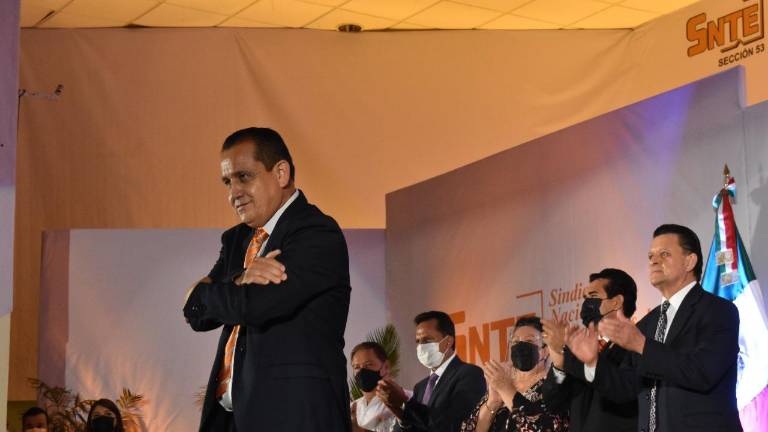 Ricardo Madrid Uriarte, secretario general del SNTE 53.