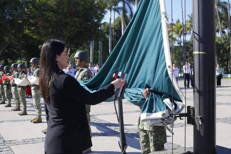 Autoridades conmemoran el 272 aniversario del natalicio de don Miguel Hidalgo y Costilla