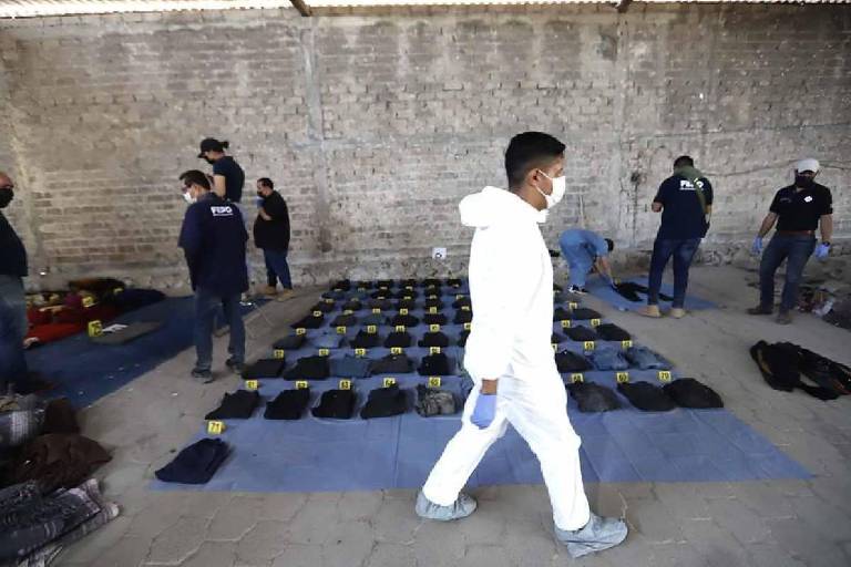 Fiscalía de Jalisco entrega información del caso Teuchitlán a la FGR; pide atracción de la investigación