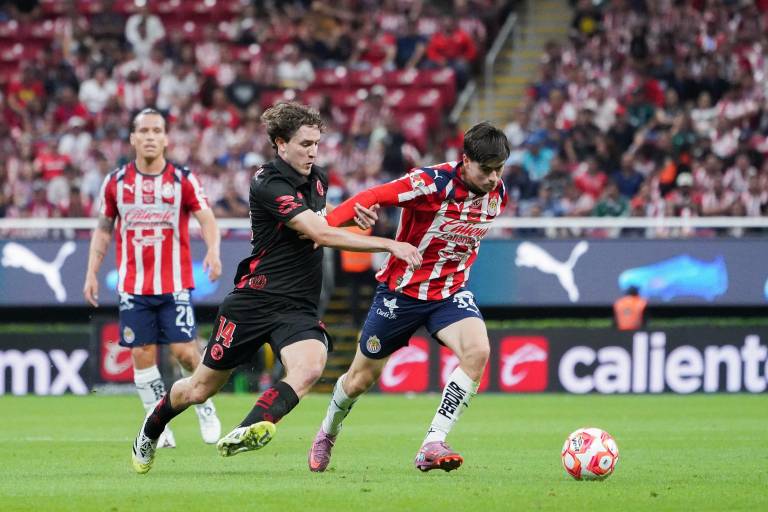 Victoria a domicilio de Toluca a Chivas en la Jornada 9