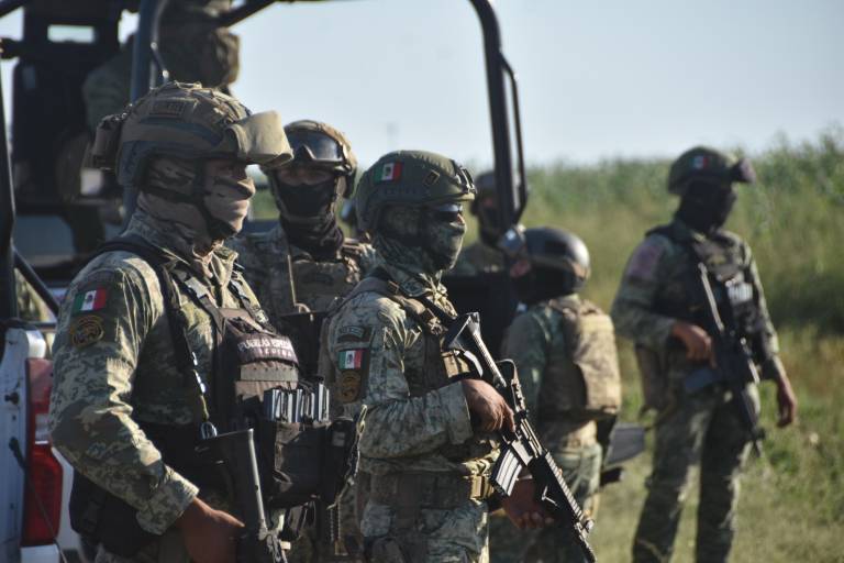 Enfrentamiento entre Ejército y civiles deja dos abatidos en Tepuche, Culiacán