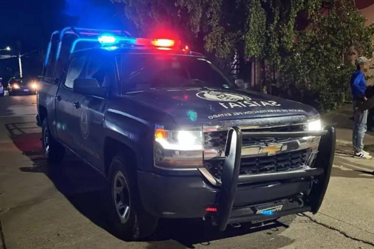 Corporaciones de seguridad acudieron al sector Punta Azul, al sur de Culiacán, tras reportarse la privación de la libertad de un hombre.