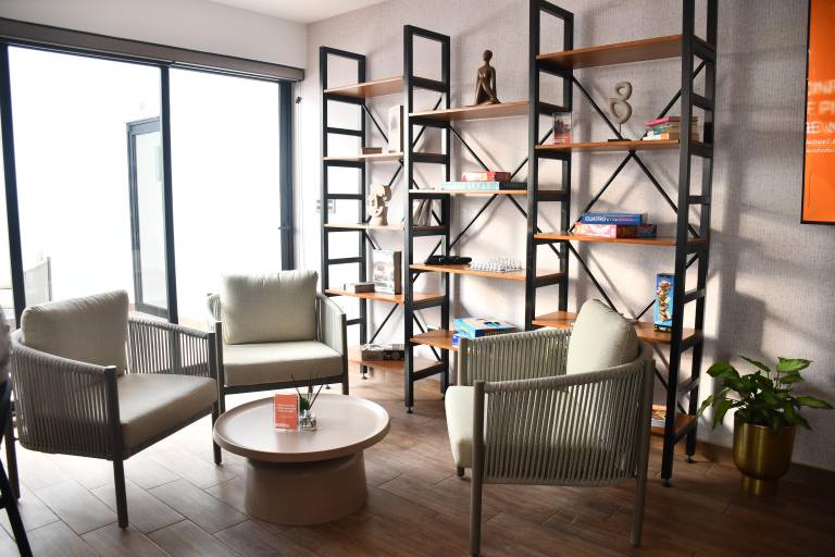 Presenta a sus clientes el confortable Roof Top de Icónica Park Residences