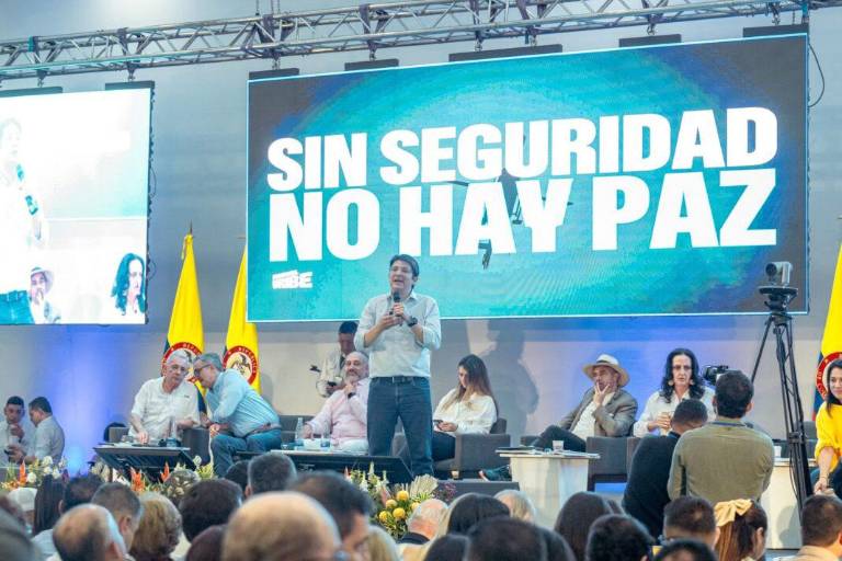 Muere Senador y precandidato presidencial en Colombia Miguel Uribe tras atentado