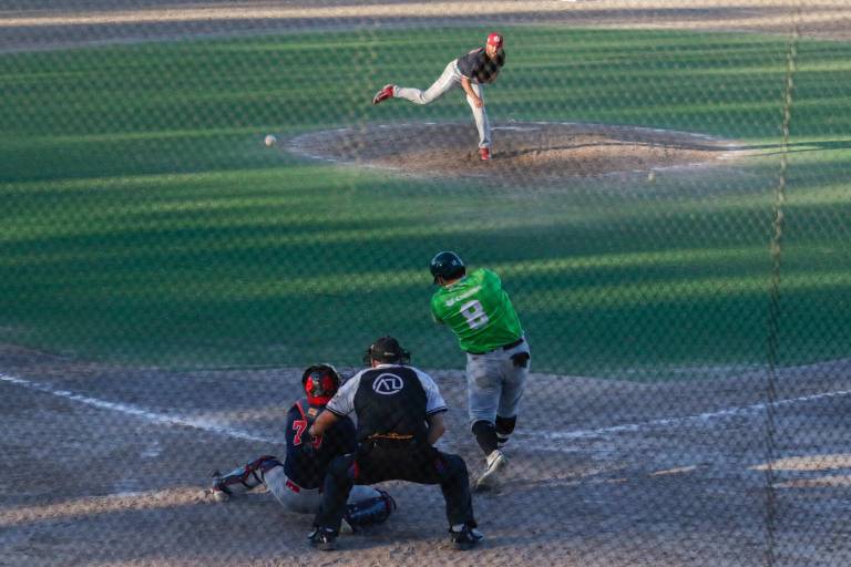 Águilas de Mexicali impone condiciones ante Cañeros de Los Mochis