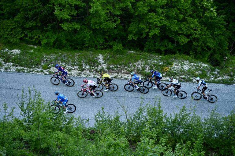 Isaac del Toro se mantiene como el mejor latinoamericano en el Giro de Italia 2025