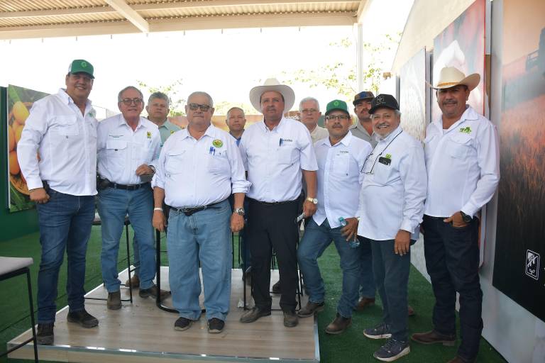 Conocen innovaciones para el campo en la Expo Agro Sinaloa 2026