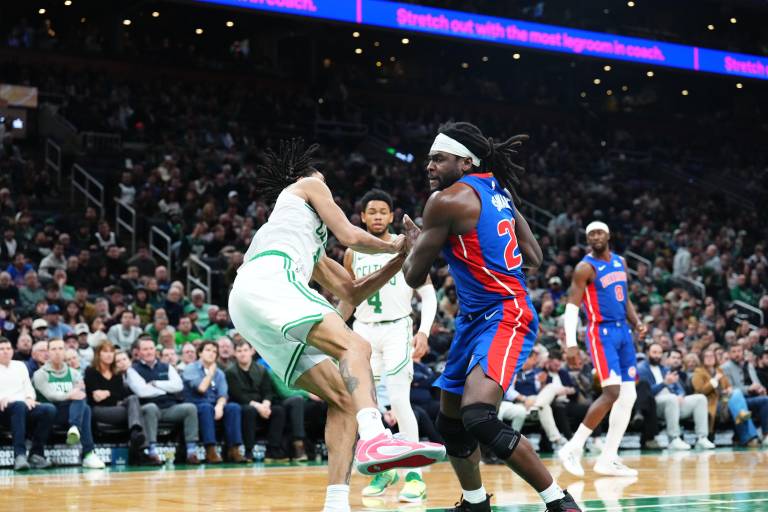 Los Pistons se impuso a los Celtics para poner su registro en 21-5 para liderar el Este.