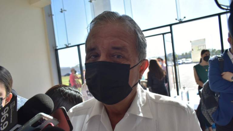 Los abogados del ex Presidente Municipal de Culiacán, Jesús Estrada Ferreiro, señalaron las irregularidades en las acusaciones de las víctimas.