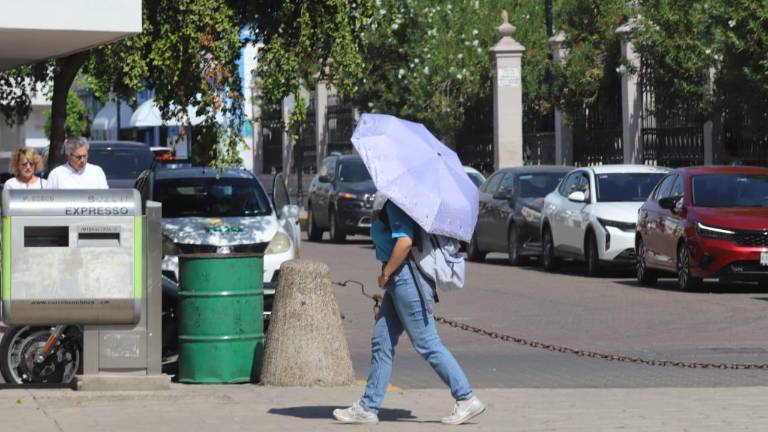 Aunque las mañanas están un poco más frescas, durante el día en Mazatlán aún se resiente el calor.