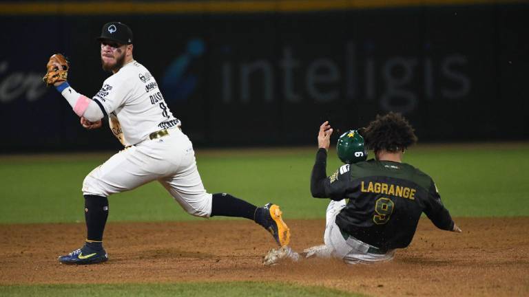 Algodoneros empareja la serie.