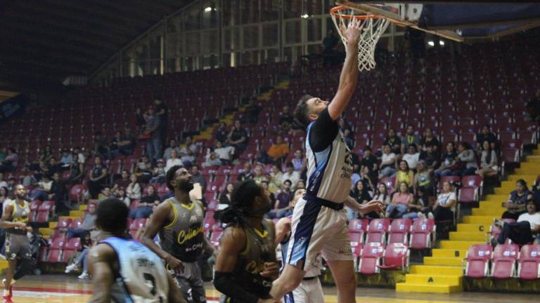Caballeros no pudo en casa ante el bicampeón Astros.