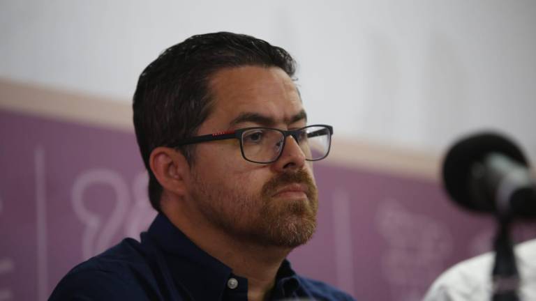 El Secretario de Salud en Sinaloa Cuitláhuac González Galindo habla de los casos de rickettsia en la entidad.