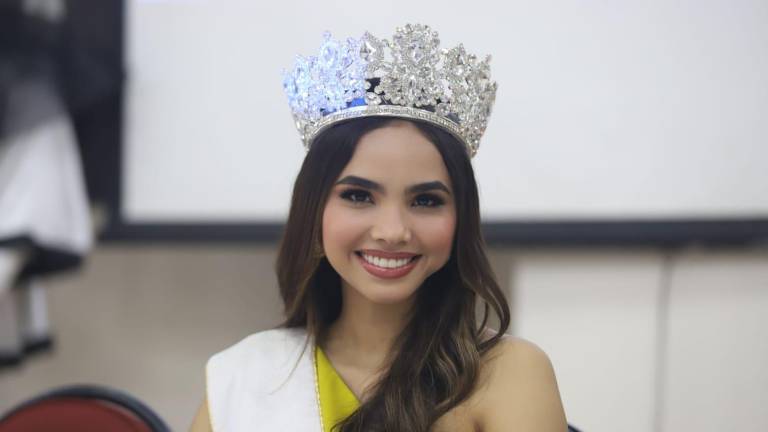 S.G.M. Carolina III anuncia las bases para la elección de Reinas del Carnaval Internacional Mazatlán 2025.