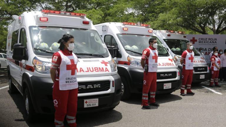 Recibe Cruz Roja Sinaloa seis nuevas ambulancias