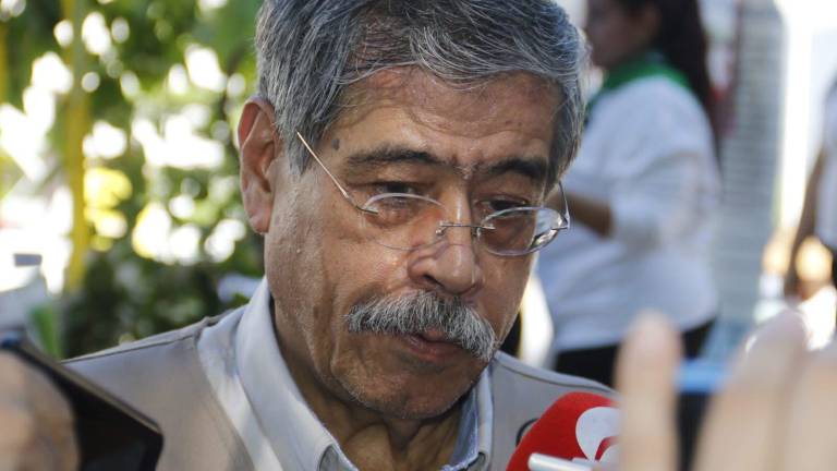 Loza Ochoa explicó que las denuncias se relacionan principalmente con presuntos abusos de autoridad, como ingresos a viviendas sin orden judicial, entre otros.