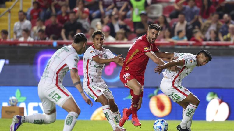 Los Diablos Rojos de Toluca confirmaron su dominio histórico sobre Necaxa.